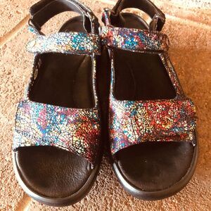 Wolky jewel Black Mosaic Stained Glass Leather Comfort Walking Sandals Size 11